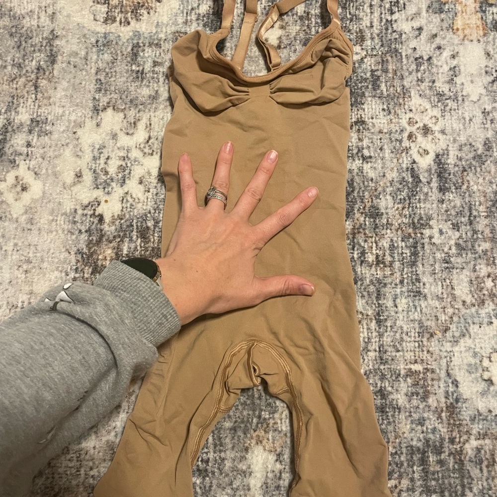 SKIMS Tan Bodysuit